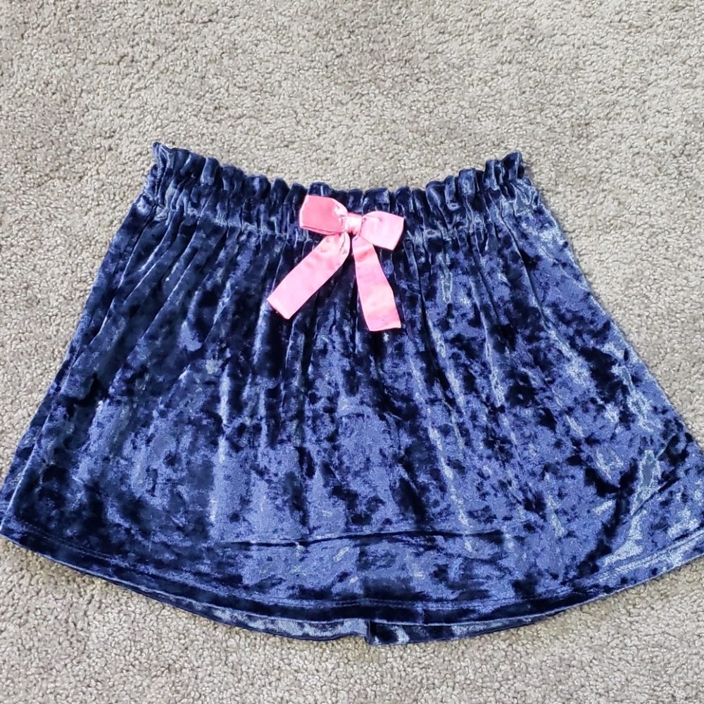 🦋Girl's Soft Velvety Skirt